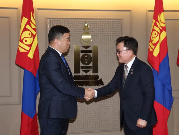 이승돈 농촌진흥청장과 몽골 식량농업경공업부 장관 업무협약 